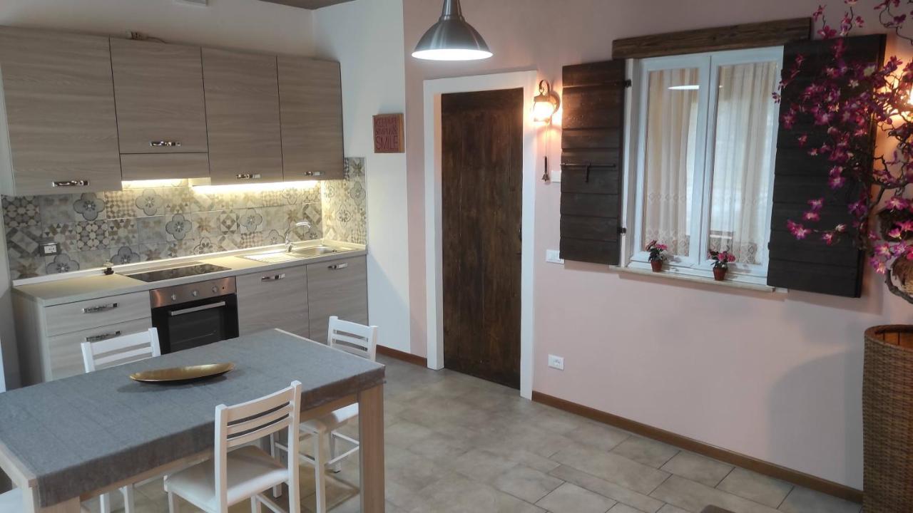 Appartamento Balcone Fiorito Fonzolo ภายนอก รูปภาพ