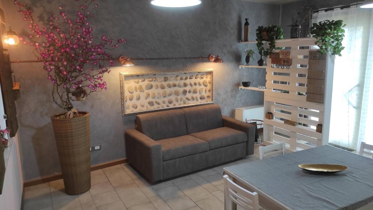 Appartamento Balcone Fiorito Fonzolo ภายนอก รูปภาพ